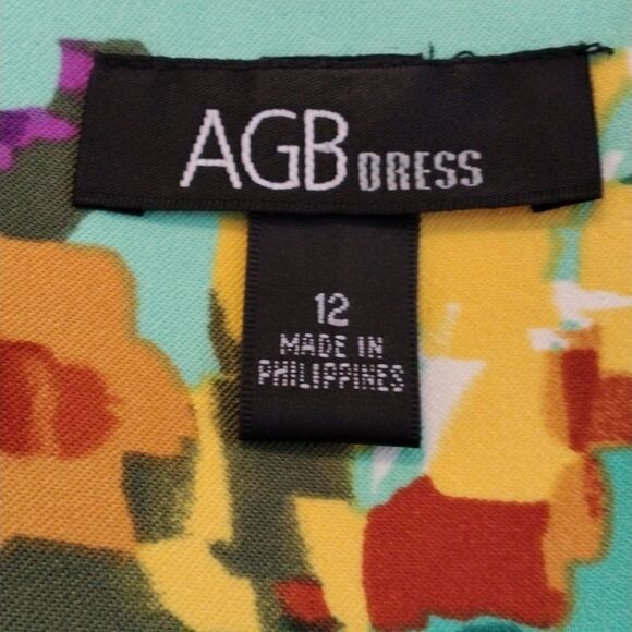 AGB Floral Dress - Picture 7 of 11